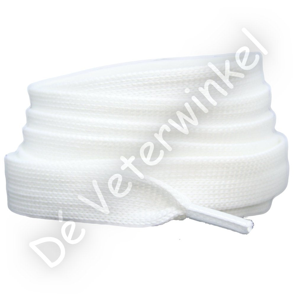 Alexander McQueen veters Wit