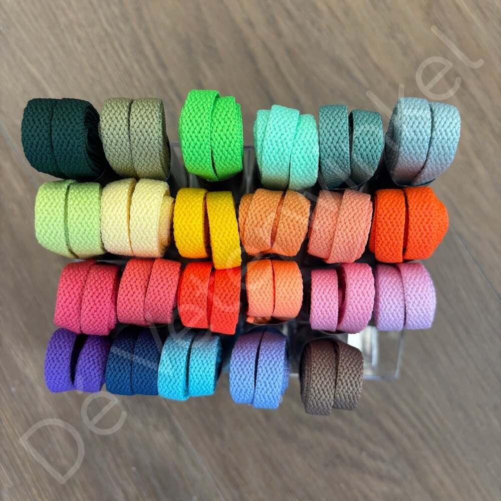 Nike veters 8mm ASSORTIMENT EXTRA KLEUREN - 120cm